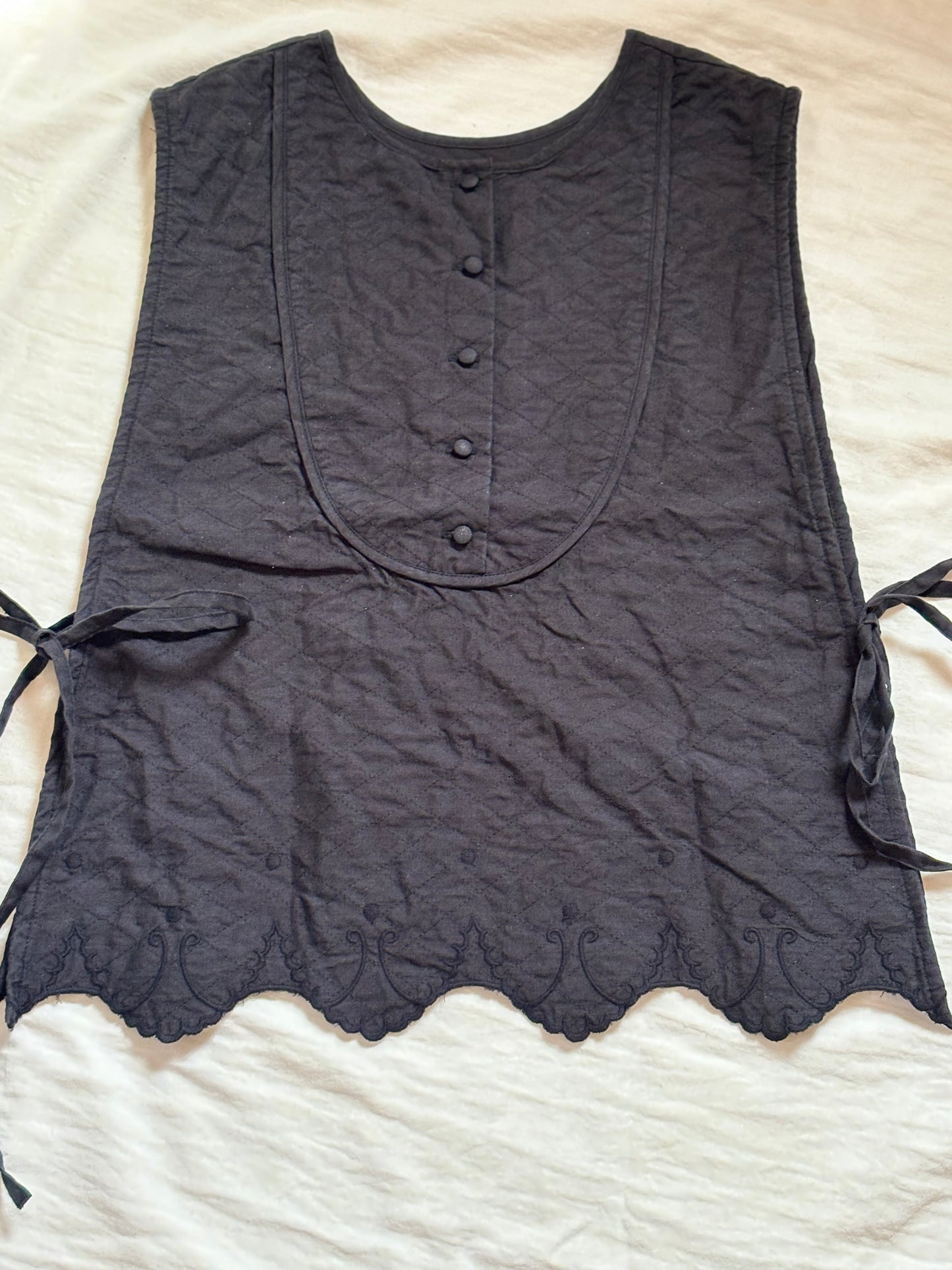 《即納》スカラップレースキルトジレ scallop Lace quilt gilet