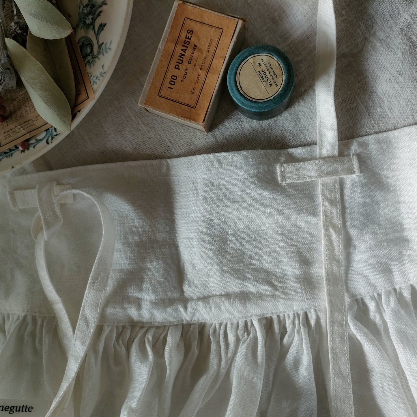 Ecru White 2way サスペンダーギャザータブリエ French Linen Gather tablier アンティークタブリエ リネンタブリエ