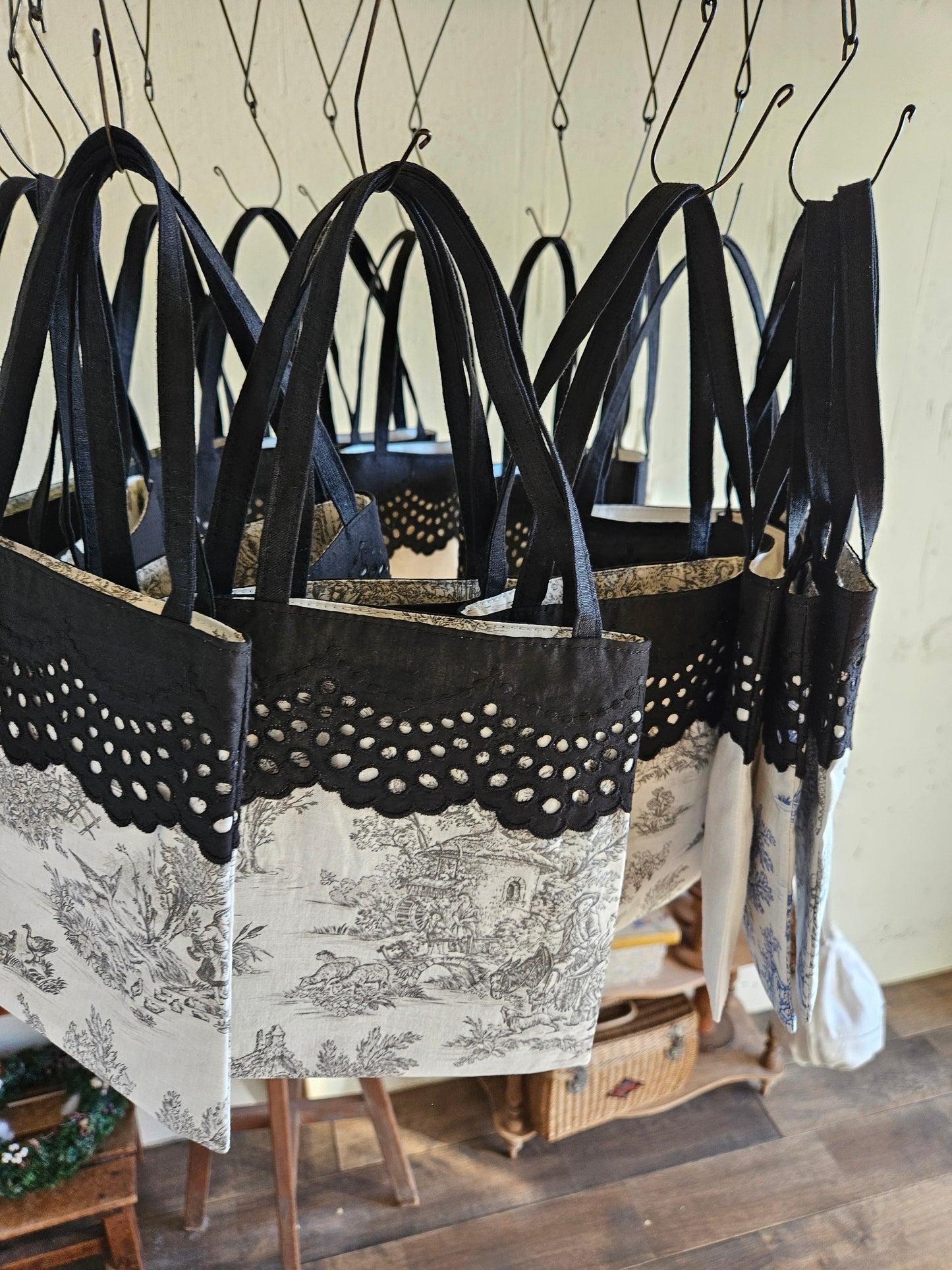 かくれんぼバッグ（トワルドジュイ柄）  toile de jouy  kakurenbo bag