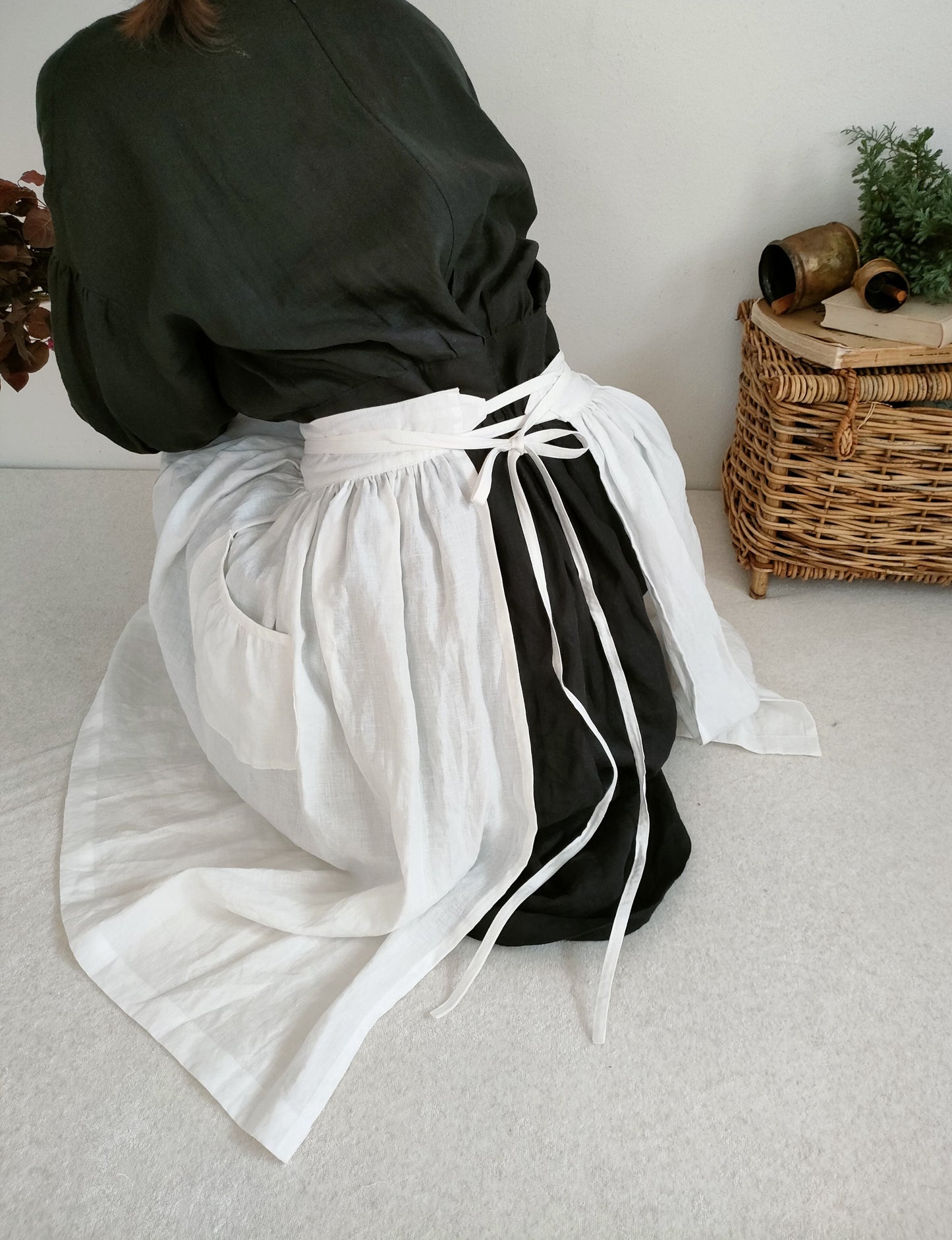 Ecru White　2way サスペンダーギャザータブリエ　French Linen Gather tablier 　アンティークタブリエ　リネンタブリエ