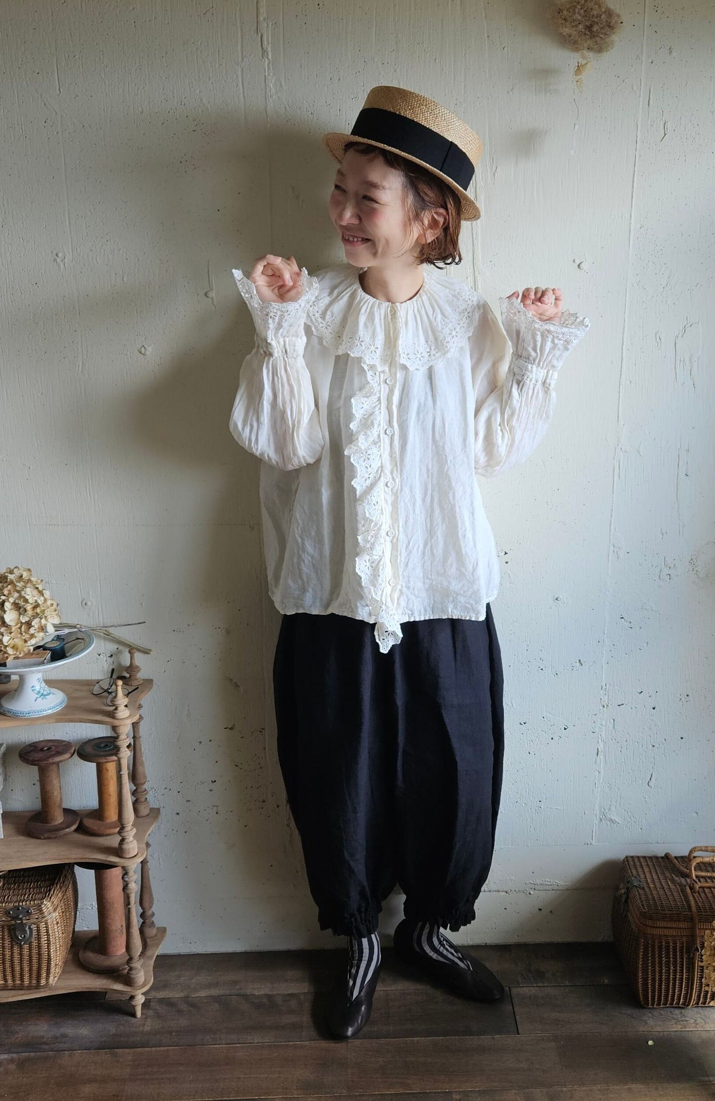 《Royal White》Antique Lace Blouse  アンティークレースブラウス　gauze