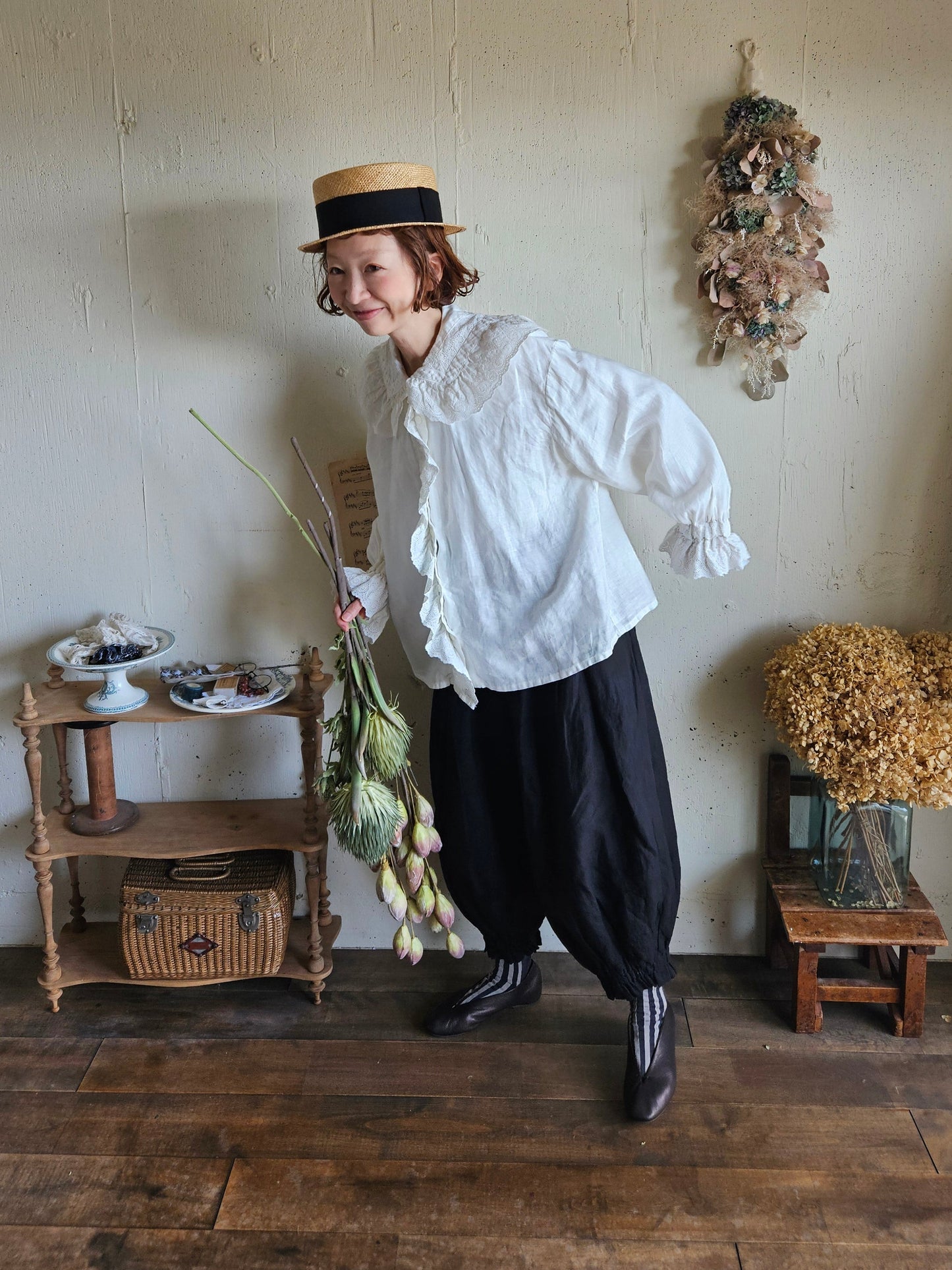 《即納》アンティークフリルブラウスRoyal  White　ameri Antique frills blouse