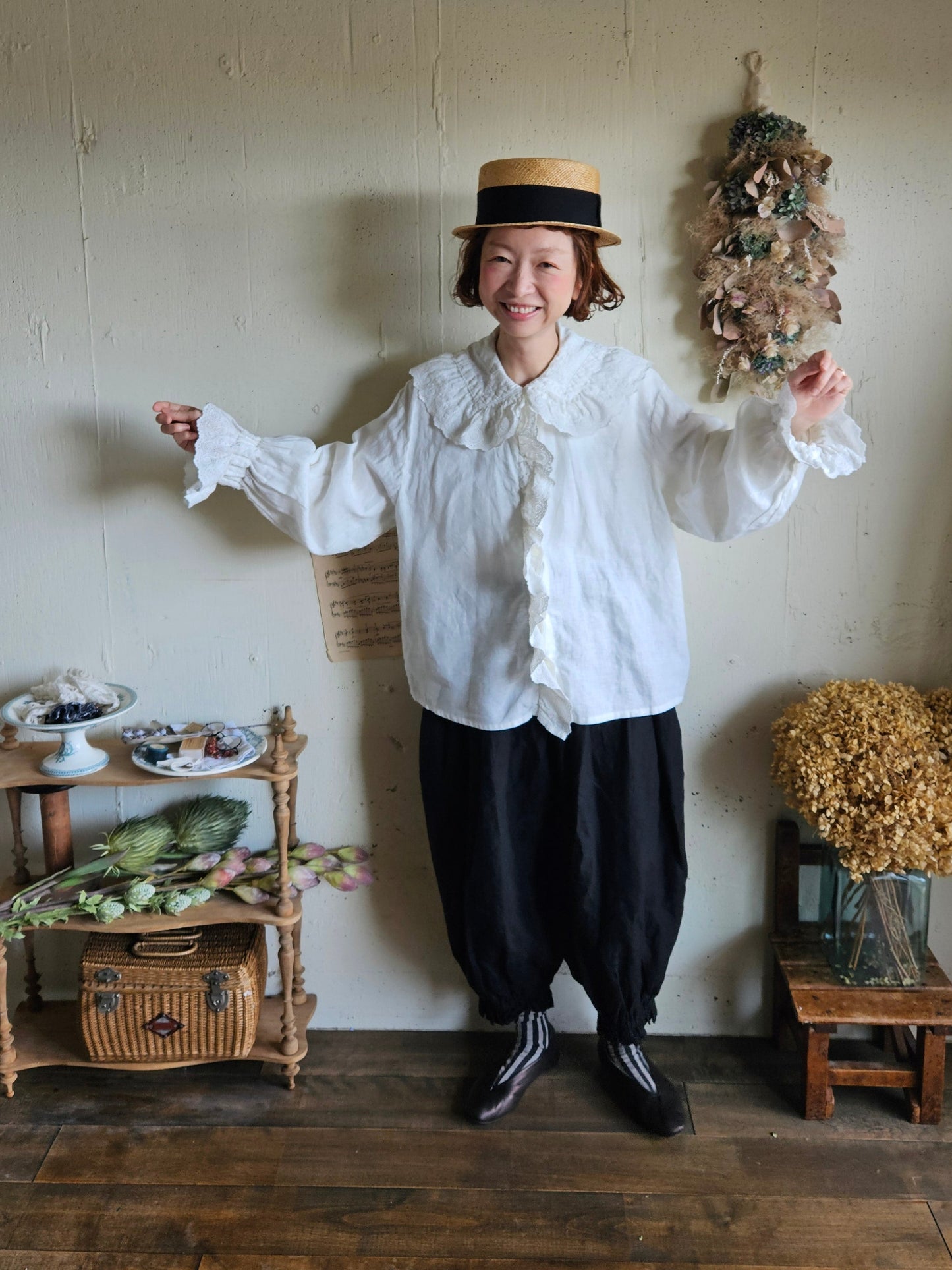《即納》アンティークフリルブラウスRoyal  White　ameri Antique frills blouse