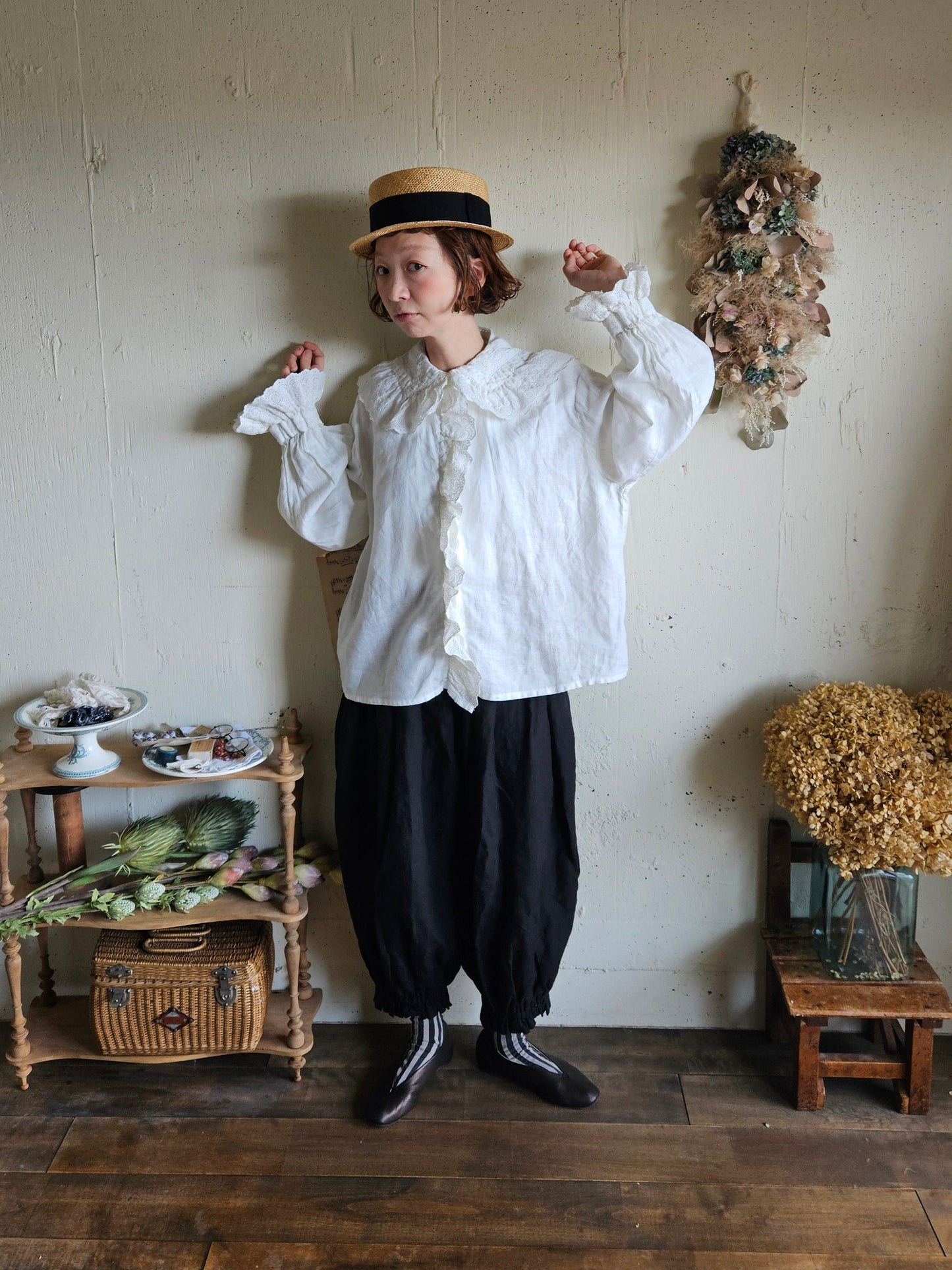 《即納》アンティークフリルブラウスRoyal  White　ameri Antique frills blouse