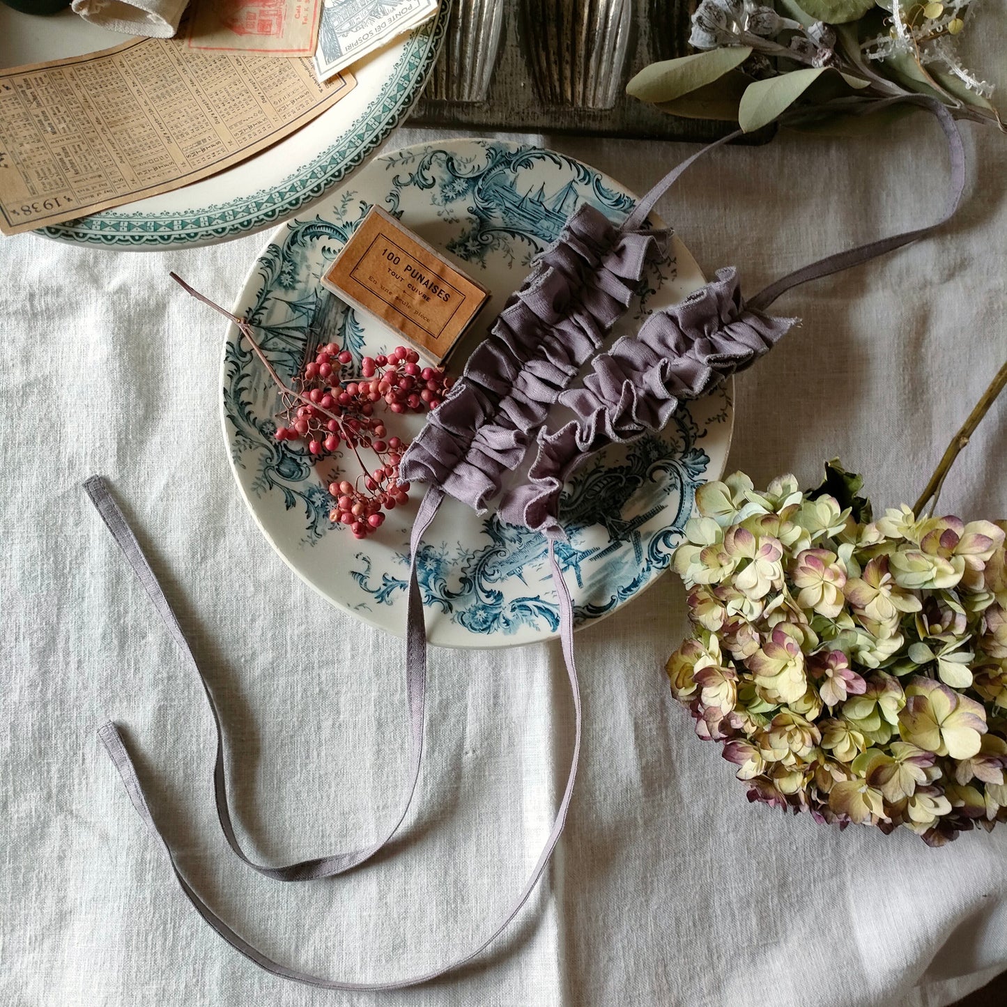 【Ash lavender】ハナビラのカケラ ネックレス アッシュラベンダー hanabirano kakera Necklace フレンチリネン　