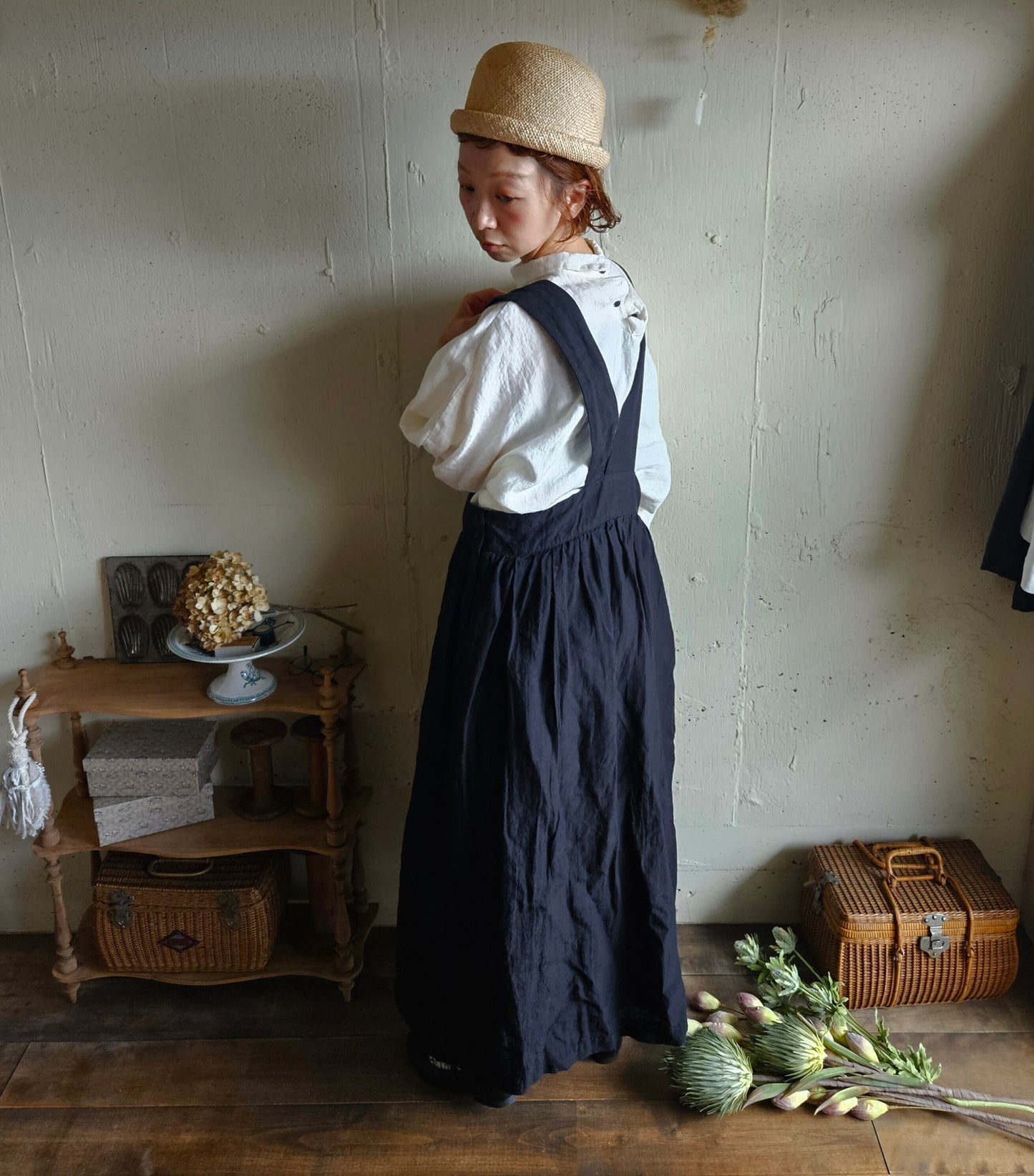 《ANTIQUE Black》Curios linen suspender skirt gauze#  サスペンダースカート
