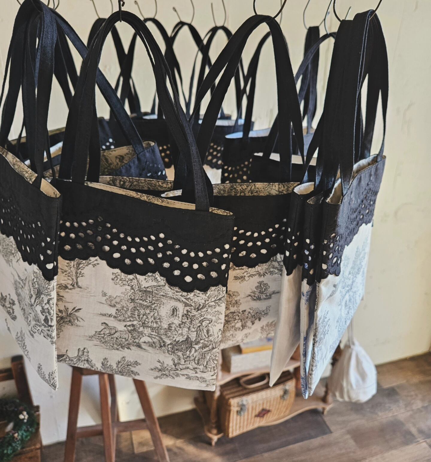 かくれんぼバッグ（トワルドジュイ柄）  toile de jouy  kakurenbo bag