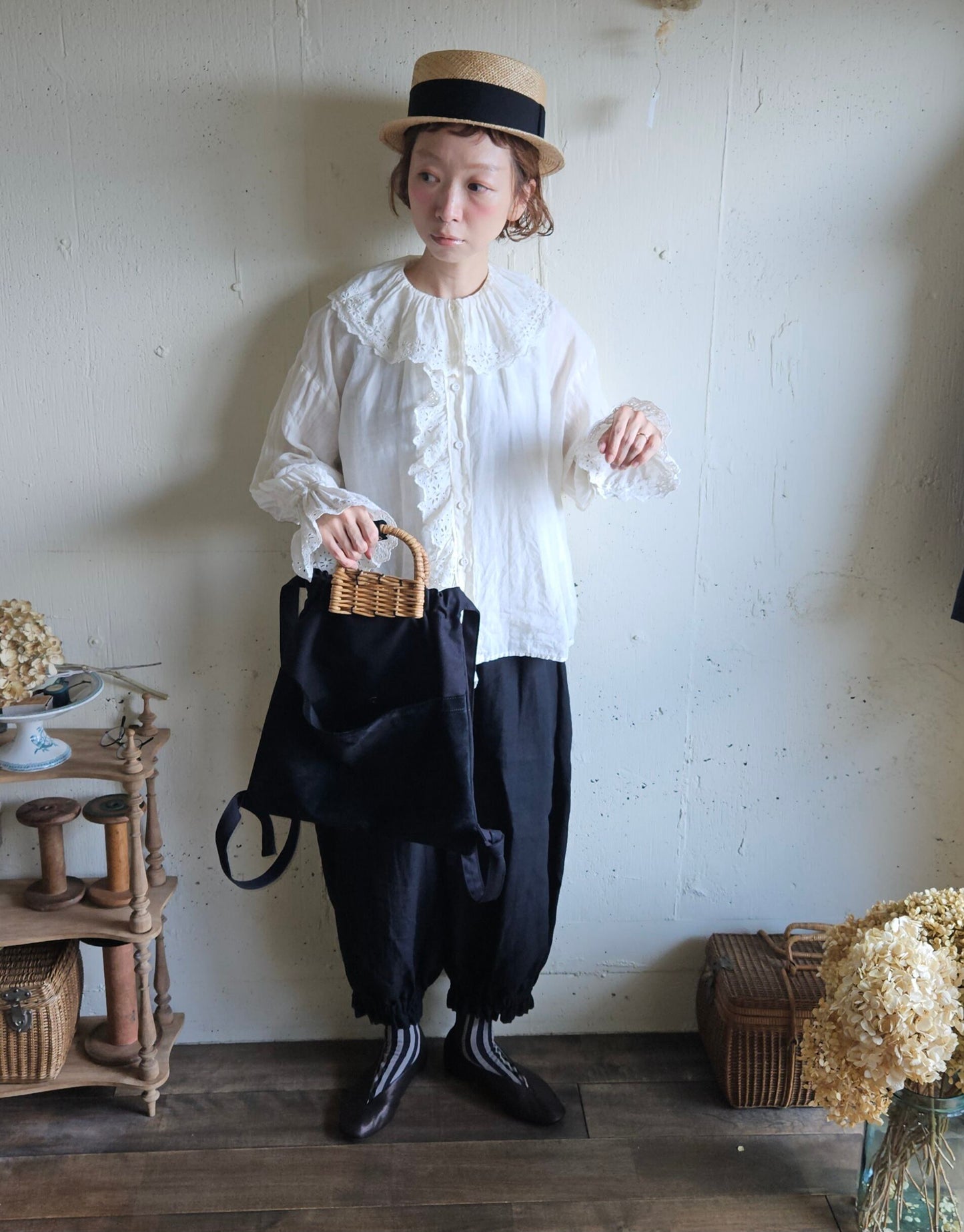 《Royal White》Antique Lace Blouse  アンティークレースブラウス　gauze