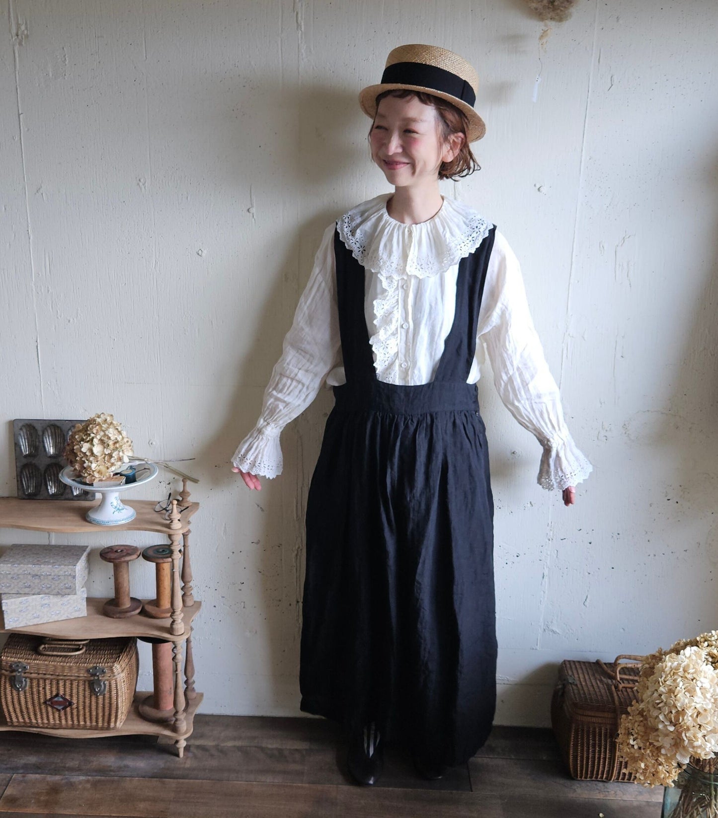 《ANTIQUE Black》Curios linen suspender skirt gauze#  サスペンダースカート
