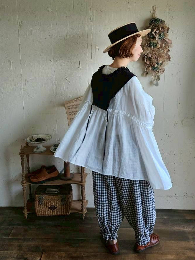 【送料半額】ハナビラフリルのつけ襟　black　hanabira frilled collar