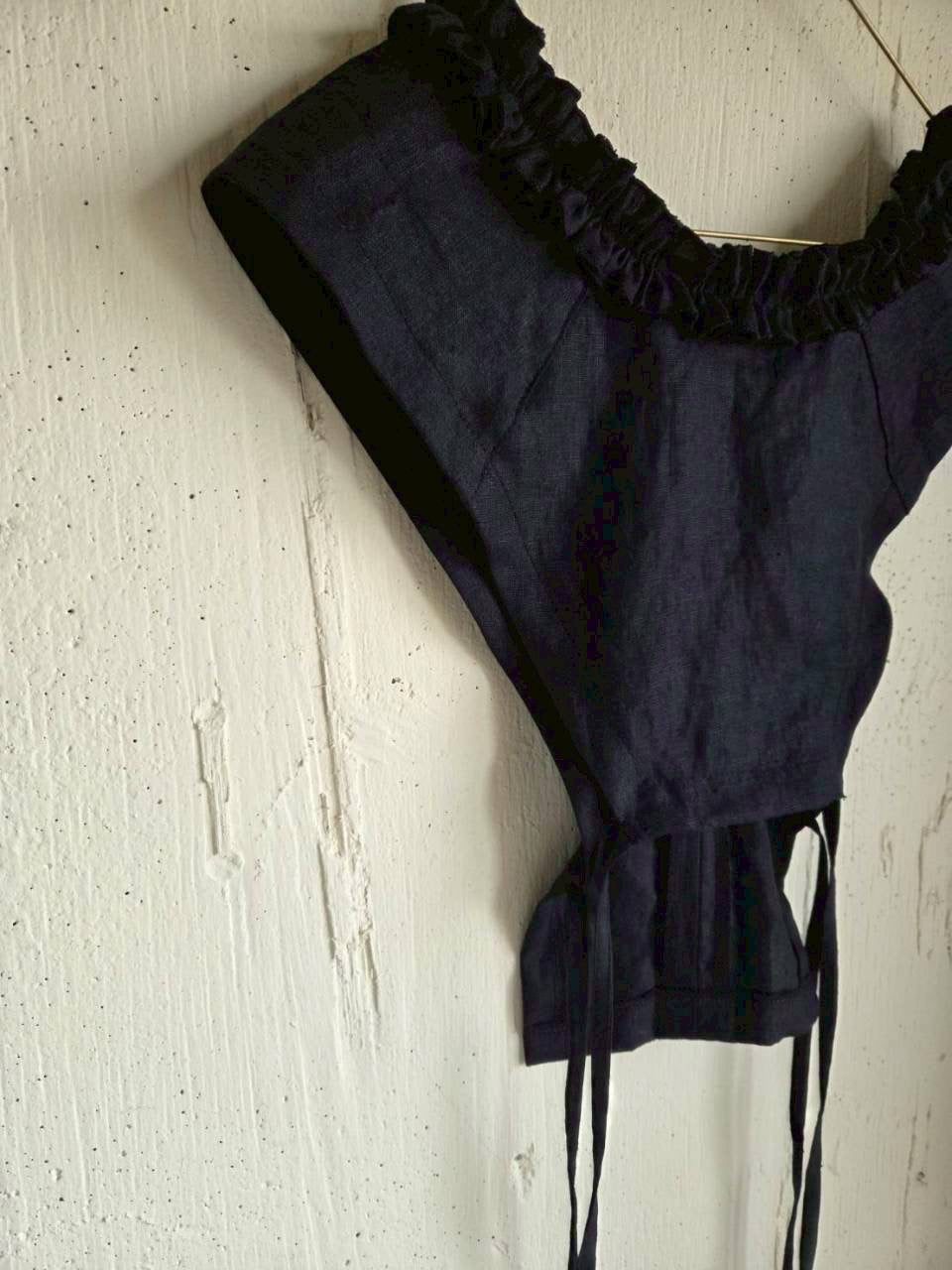 【送料半額】ハナビラフリルのつけ襟　black　hanabira frilled collar