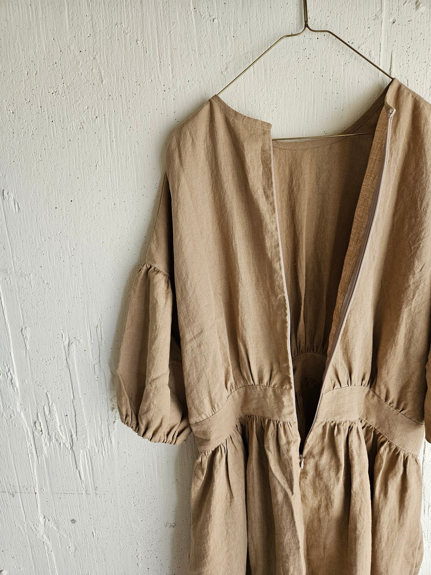 【kurumi brown】クルミブラウン　コレクトレイクリネンギャザーワンピース　 Linen gather　onepiece