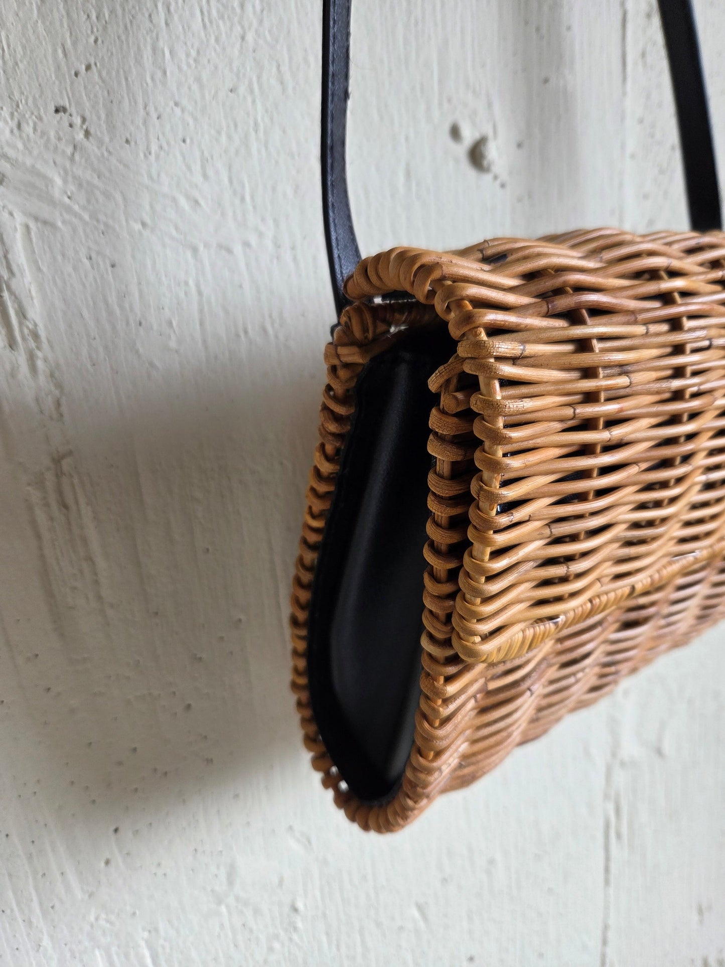 アラログショルダーバッグ　ARAROG　ONE　HANDLE　BAG