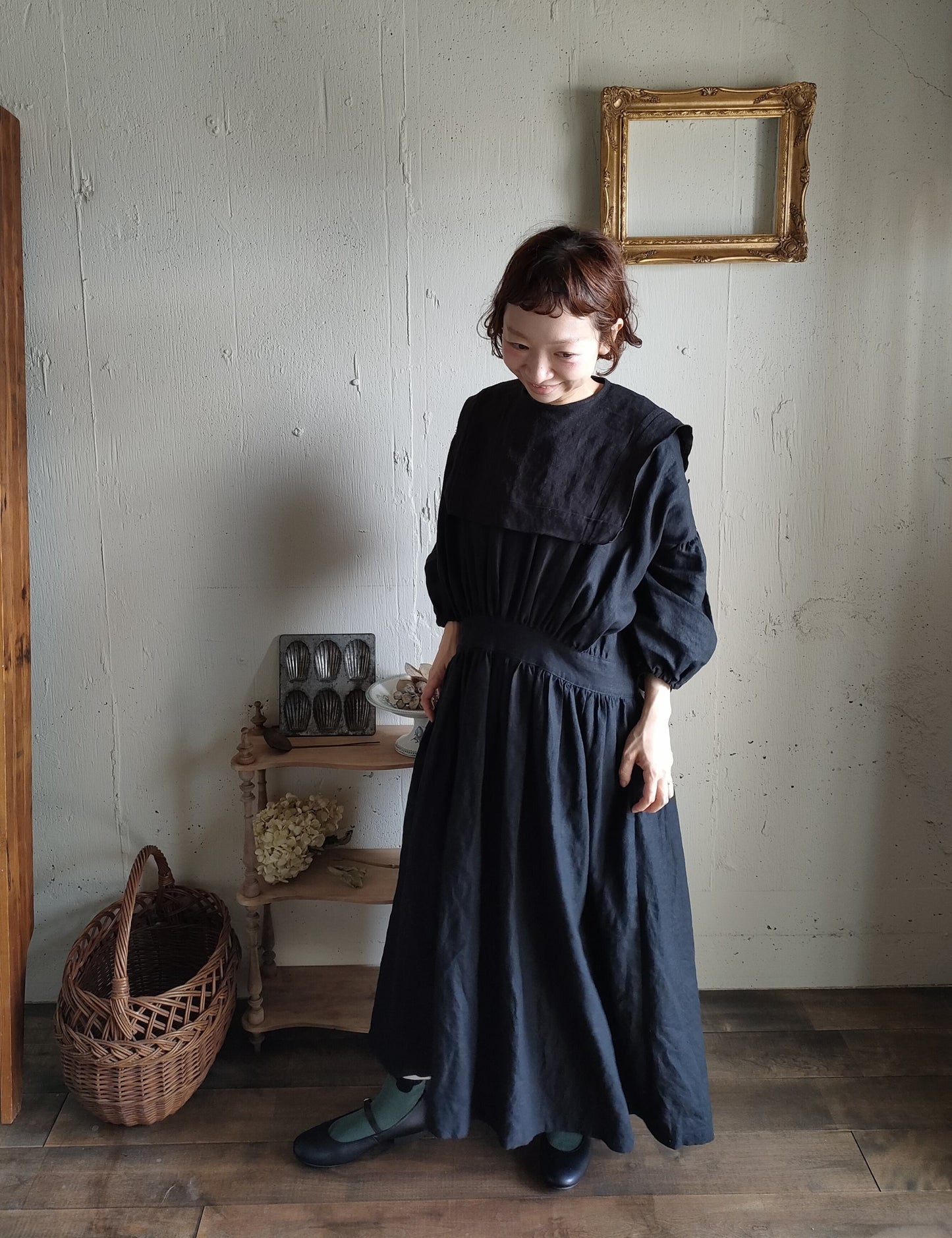 【Dark Black】Antique wash Linen collar 柔らかなアンティークウォッシュリネンのつけ襟　リネンつけ襟　アンティーク加工リネン生地　つけ衿