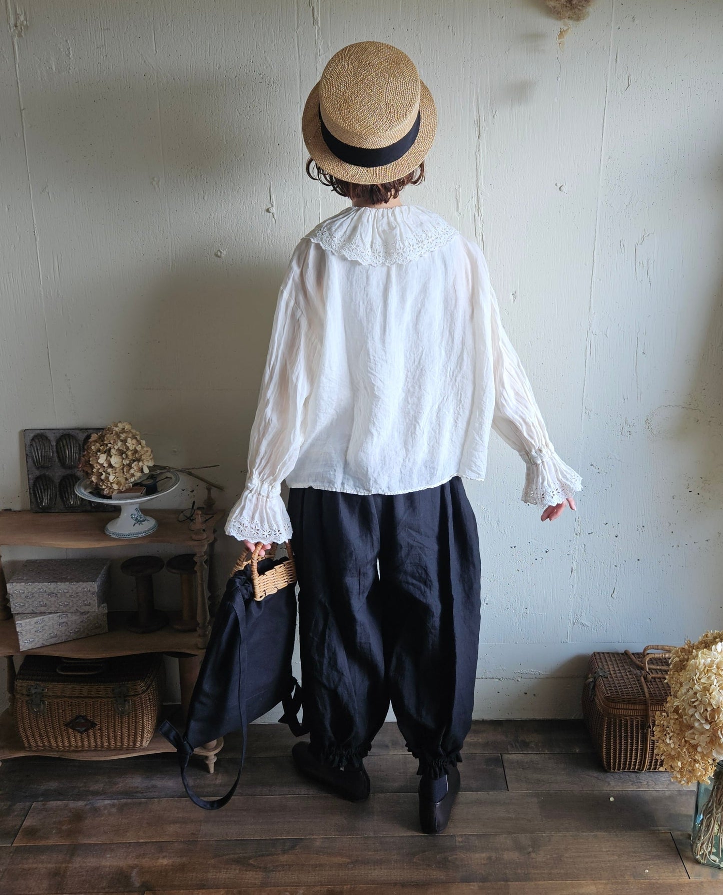 《Royal White》Antique Lace Blouse  アンティークレースブラウス　gauze