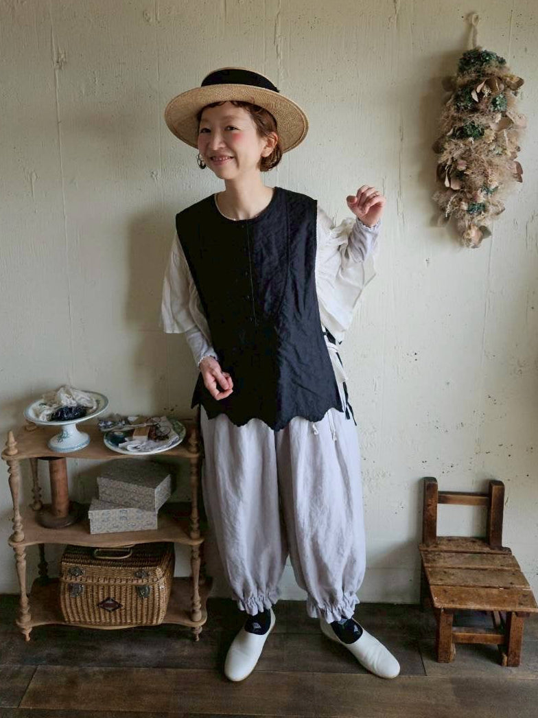 《即納》スカラップレースキルトジレ　scallop Lace quilt gilet