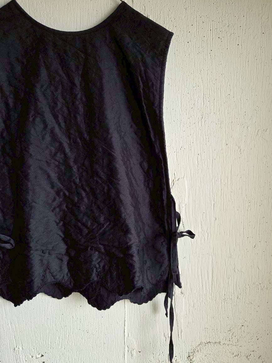 《即納》スカラップレースキルトジレ　scallop Lace quilt gilet