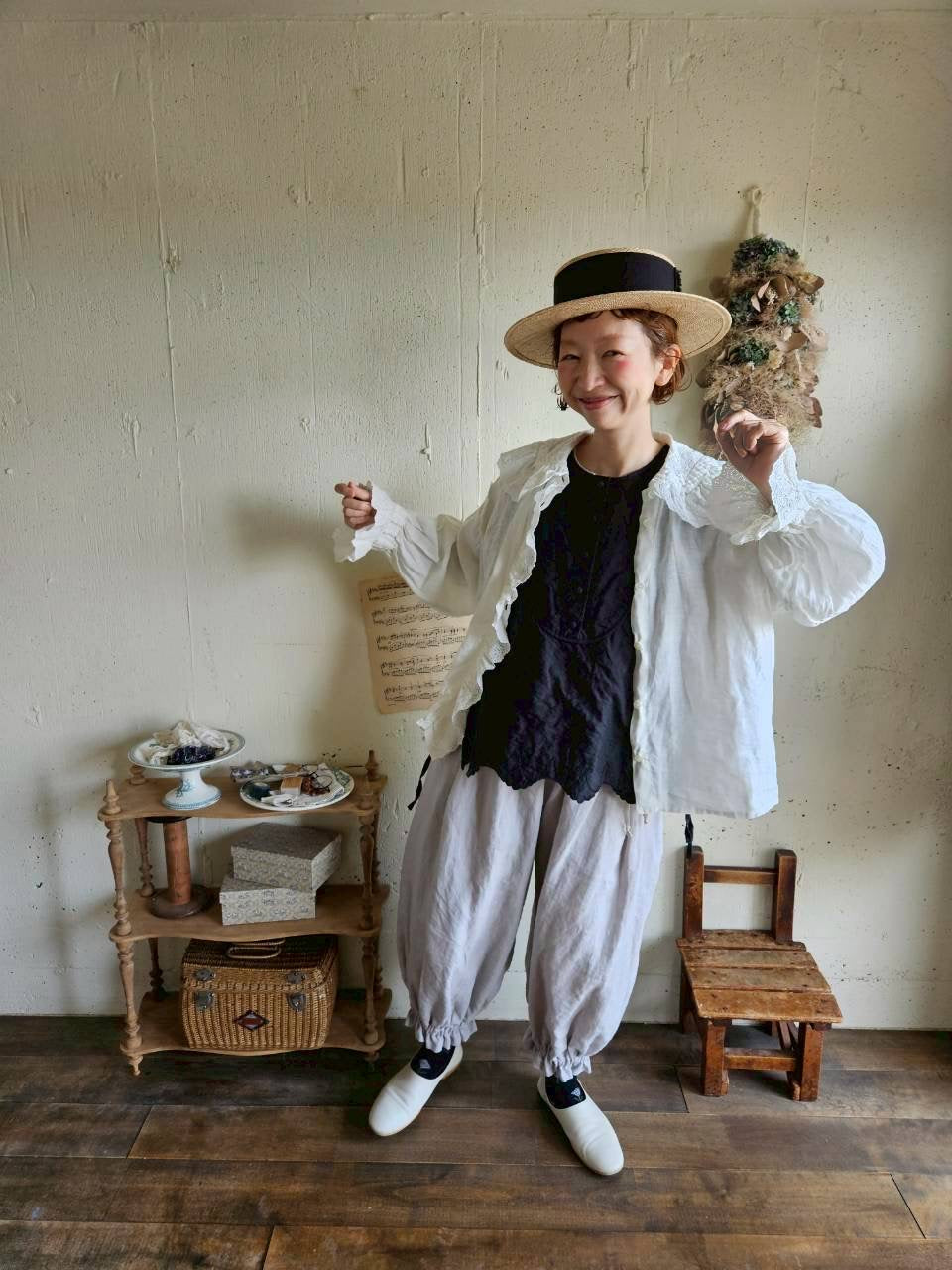 《即納》アンティークフリルブラウスRoyal  White　ameri Antique frills blouse