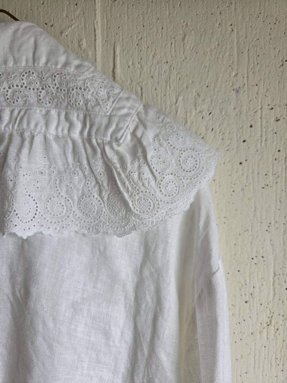 《即納》アンティークフリルブラウスRoyal  White　ameri Antique frills blouse