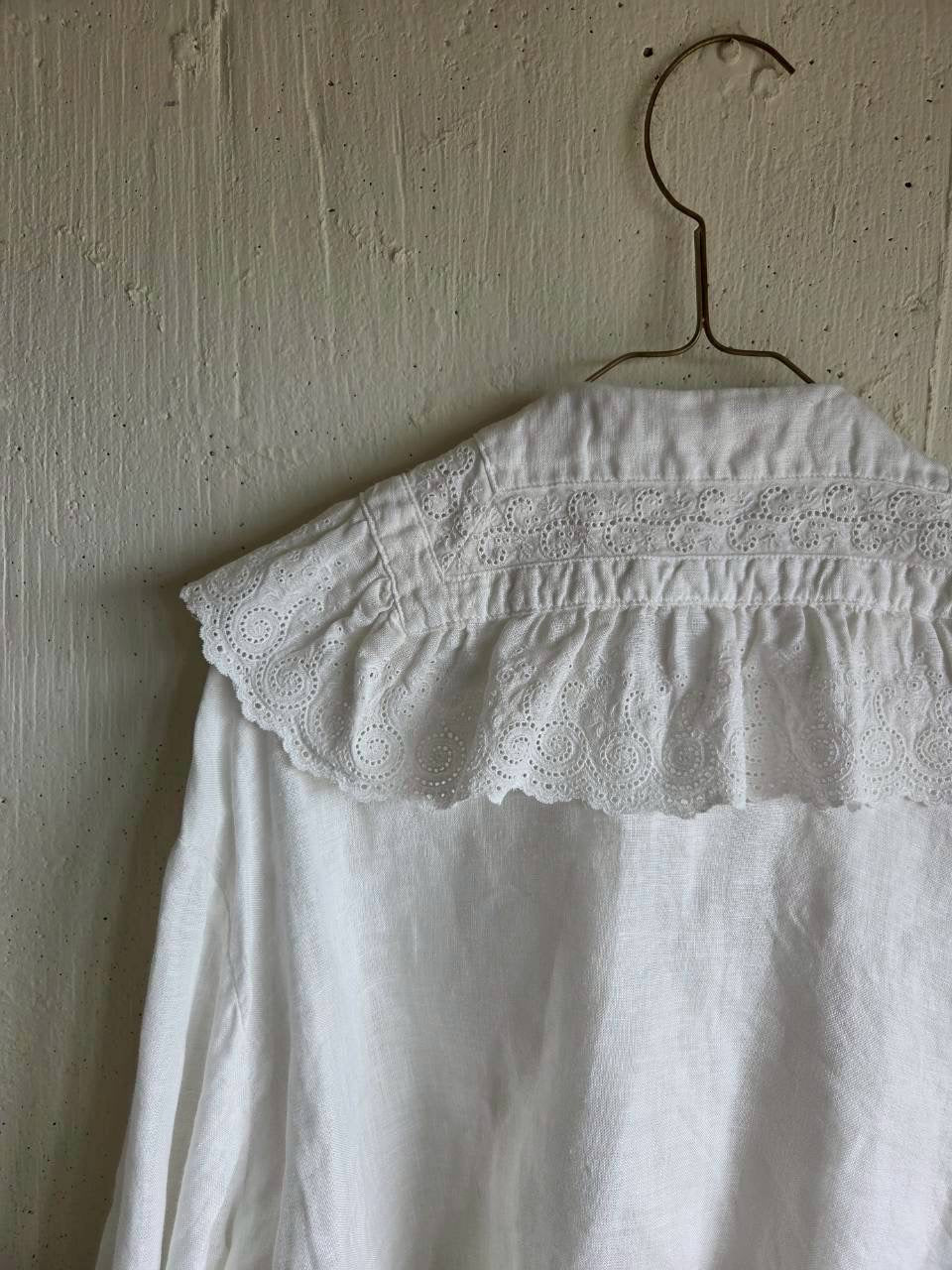 《即納》アンティークフリルブラウスRoyal  White　ameri Antique frills blouse
