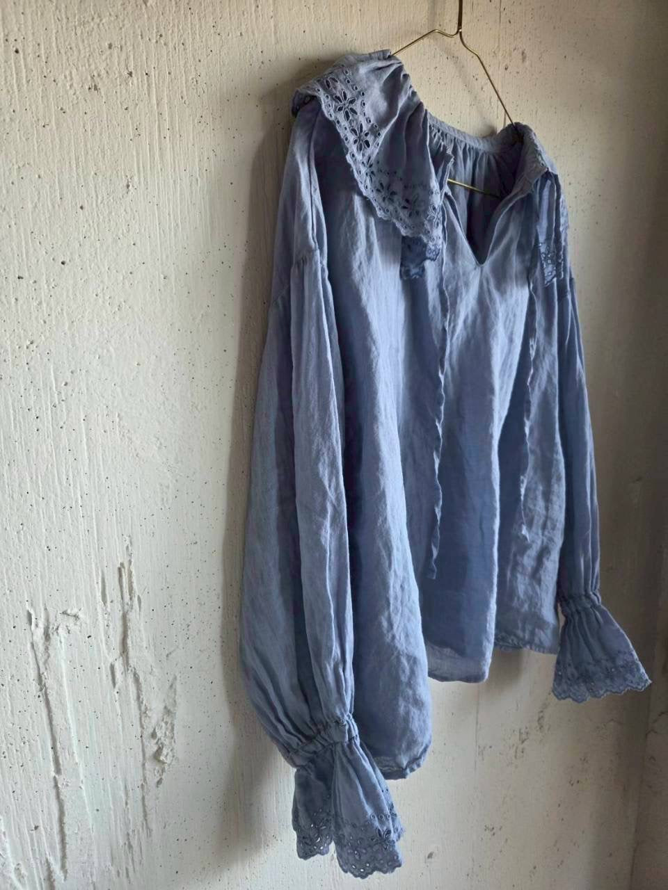 【即納】アンティークフリルブラウス　gauze#×megurimegutte  別注カラー！スモーキーブルー　smoky blue    antique frill blouse