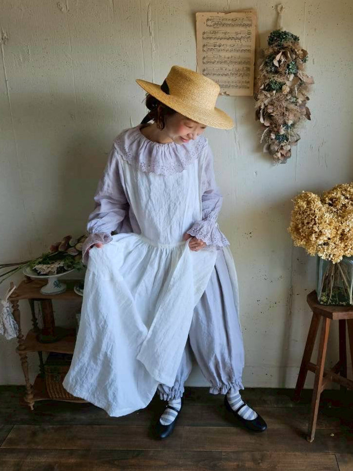 【Ecru white】エアリーエプロンワンピース　Airy side ribbon apron one-piece