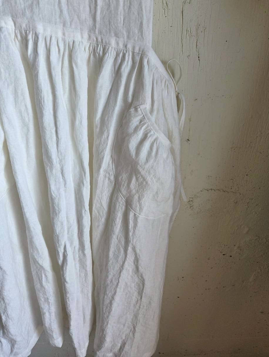【Ecru white】エアリーエプロンワンピース　Airy side ribbon apron one-piece