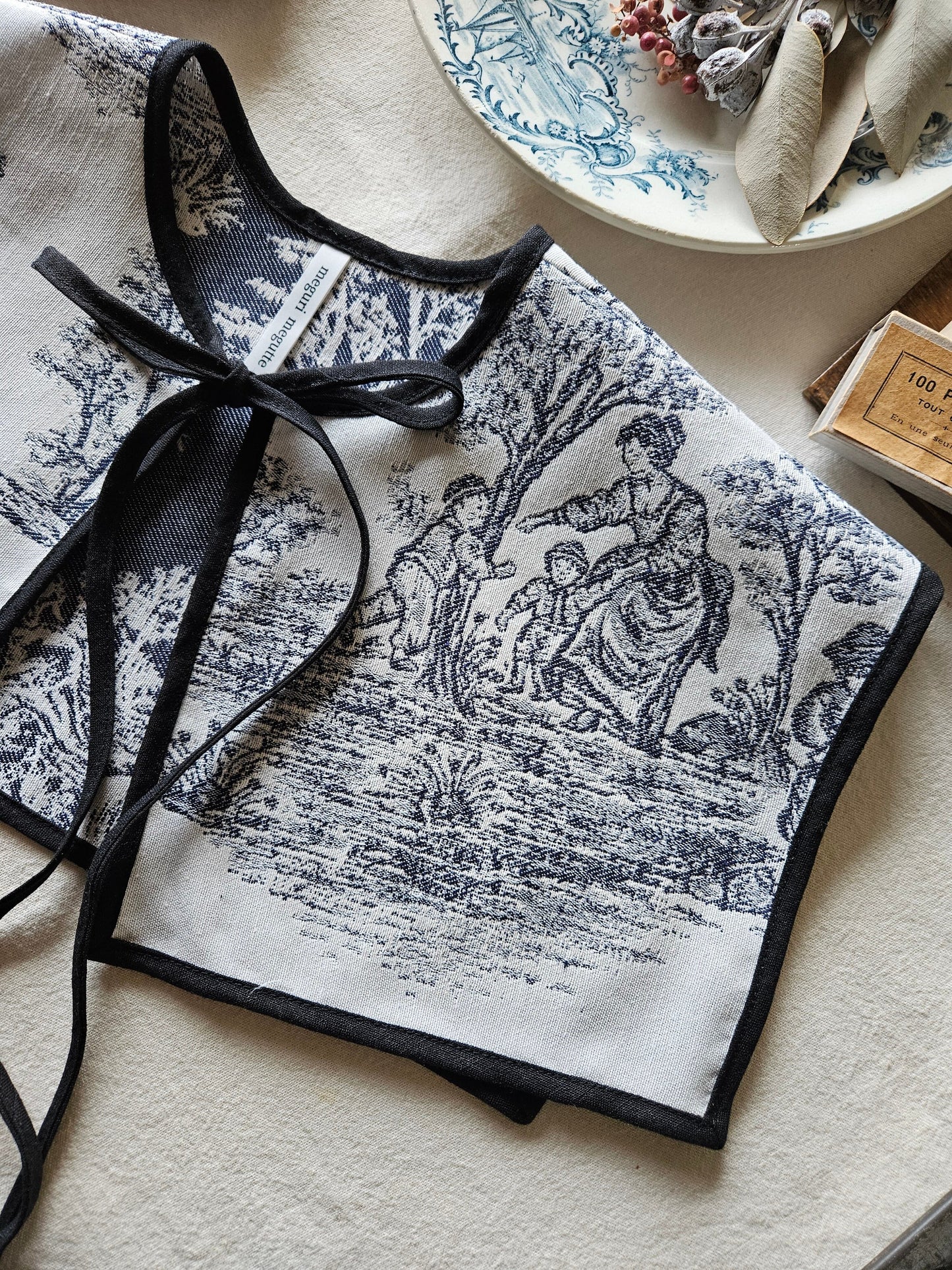 トワルドジュイ ヒミツのセーラーつけ襟      gobelin toile de jouy