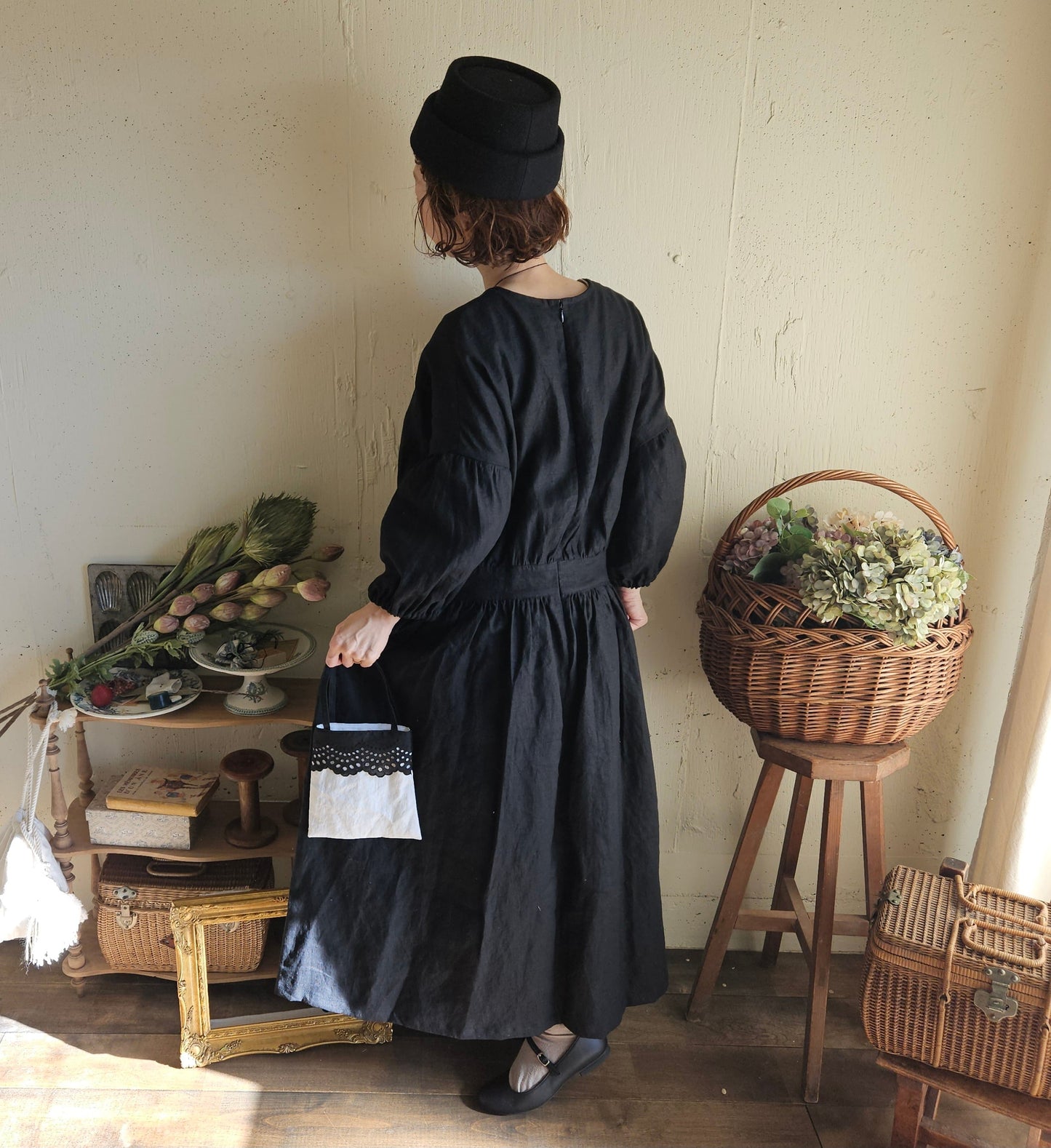 Dark Black　フレンチリネンギャザーワンピース　リネンワンピース　ナチュラルワンピース　フレンチリネン