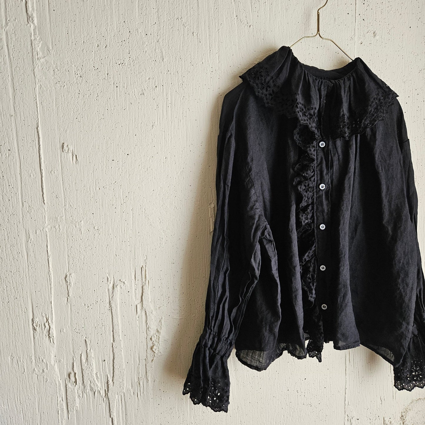 《Noir Black》Antique Lace Blouse  アンティークレースブラウス　gauze