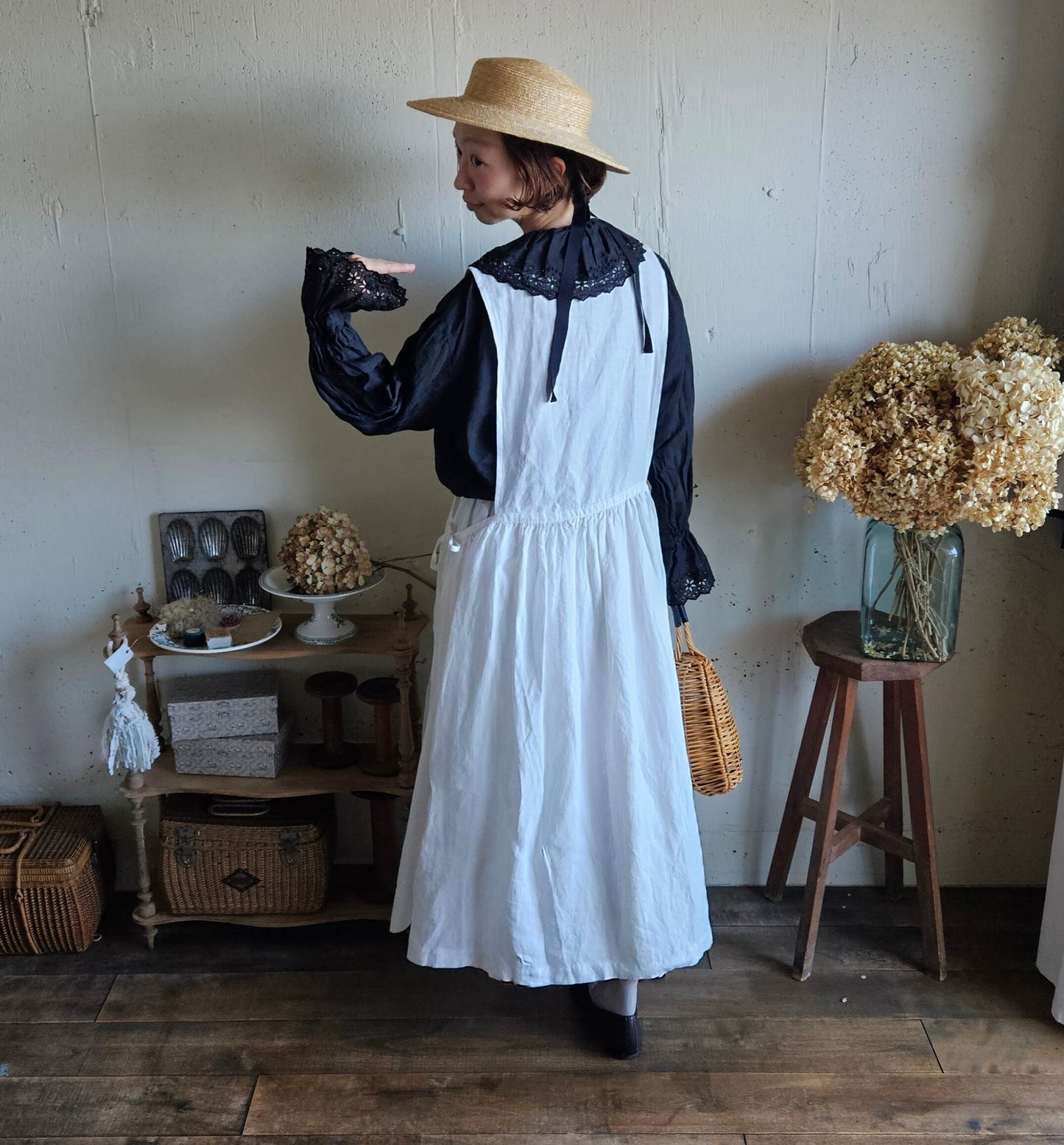 《Noir Black》Antique Lace Blouse  アンティークレースブラウス　gauze