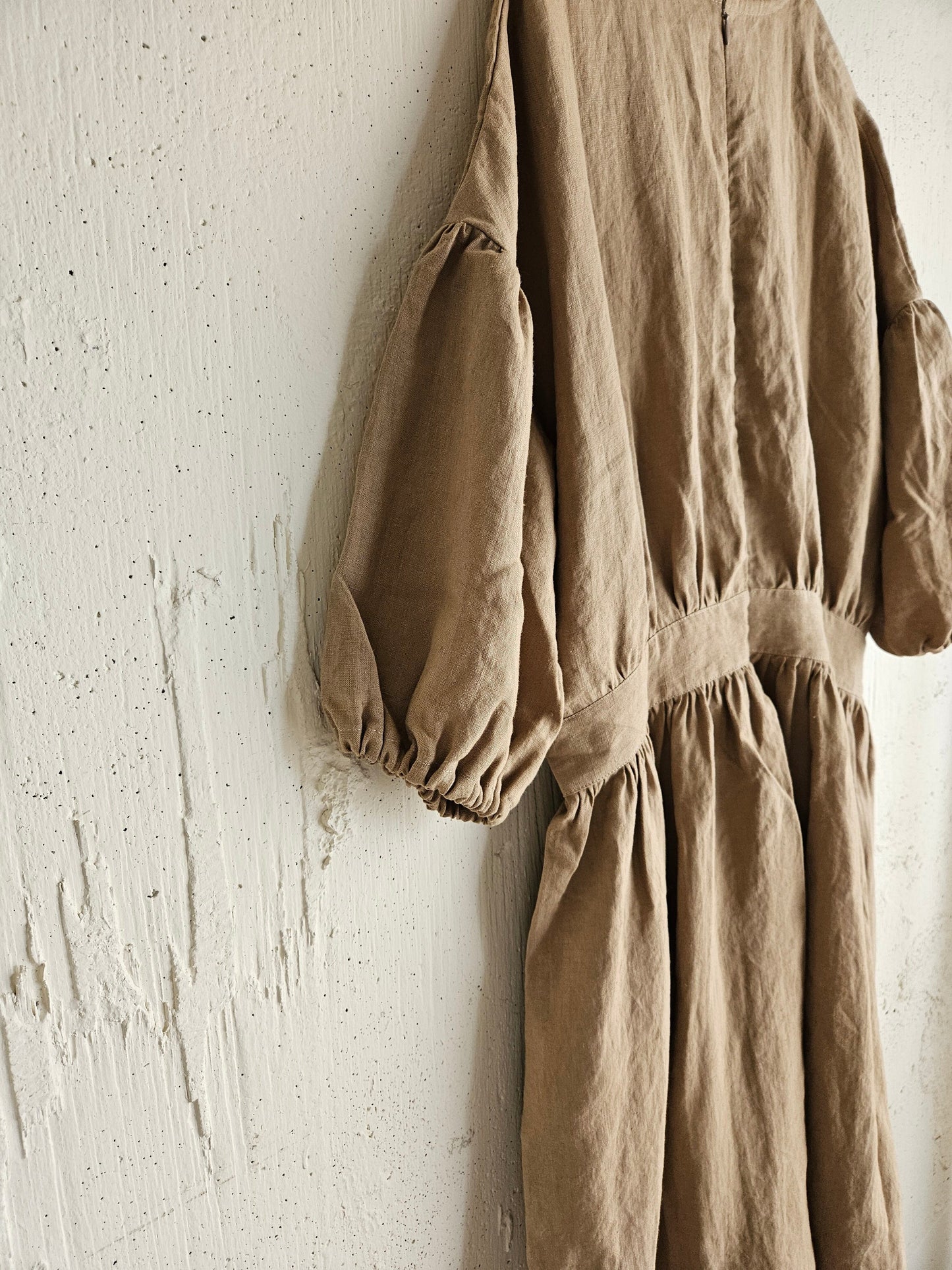 【kurumi brown】クルミブラウン　コレクトレイクリネンギャザーワンピース　 Linen gather　onepiece