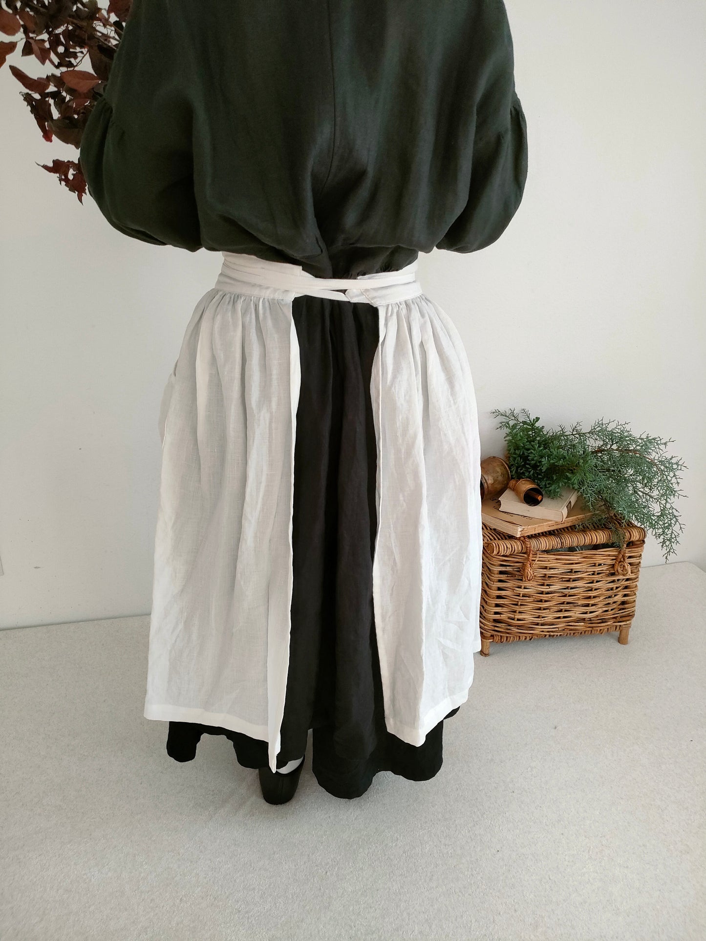 Ecru White　2way サスペンダーギャザータブリエ　French Linen Gather tablier 　アンティークタブリエ　リネンタブリエ