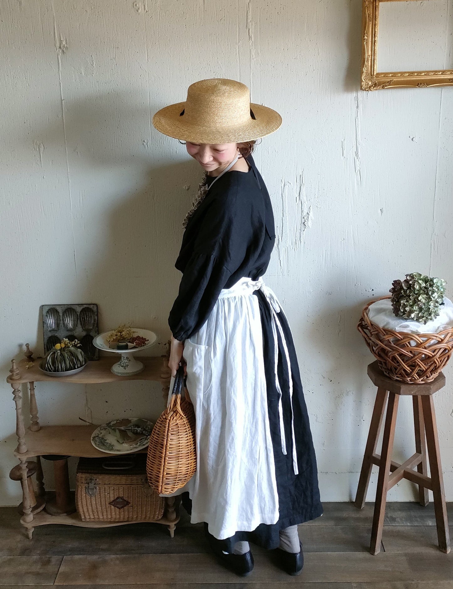 Ecru White　2way サスペンダーギャザータブリエ　French Linen Gather tablier 　アンティークタブリエ　リネンタブリエ