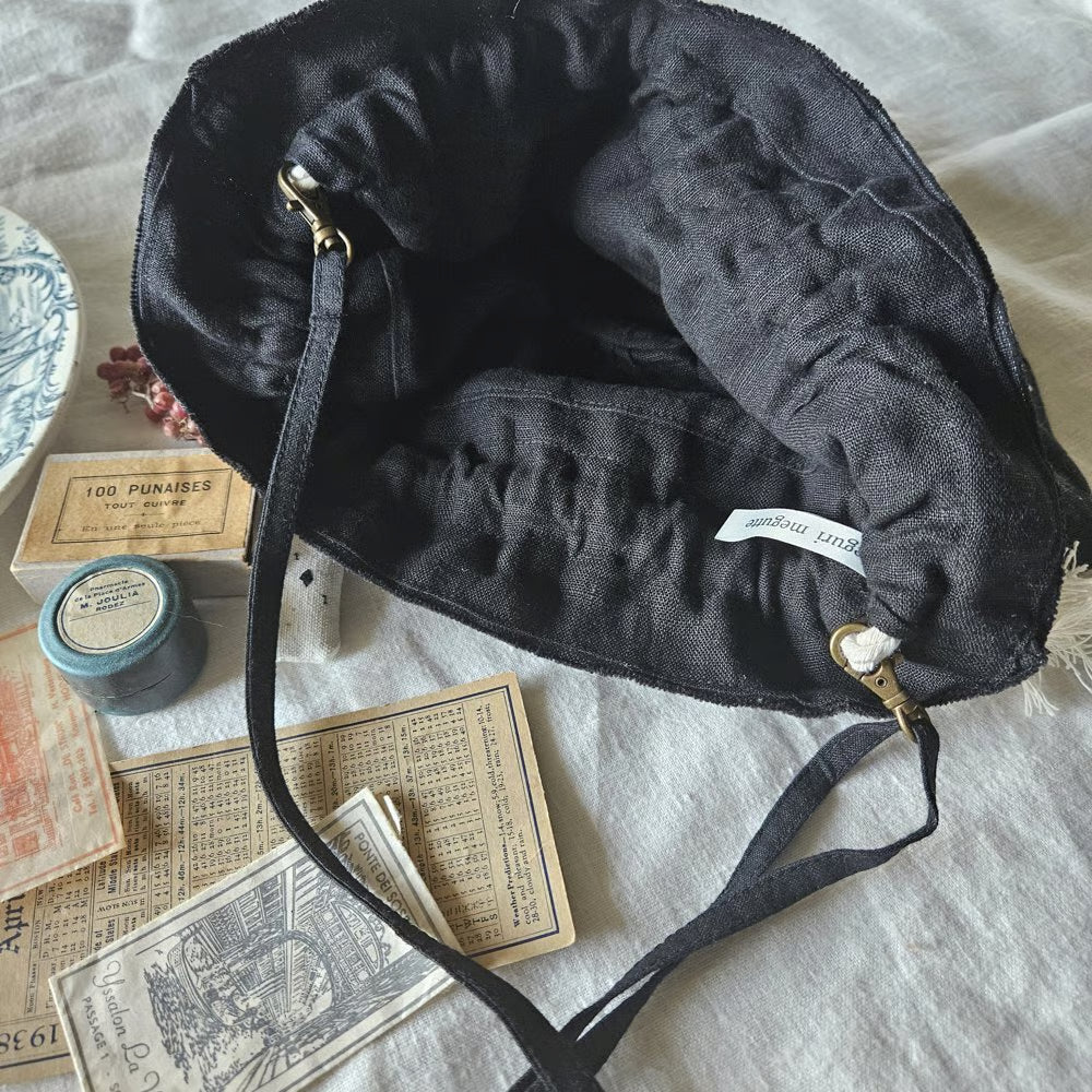 《即納》【French black】フレンチブラック Antique lace mashumallow pouch アンティークレースのマシュマロ巾着　マシュマロポーチ　ポシェット　