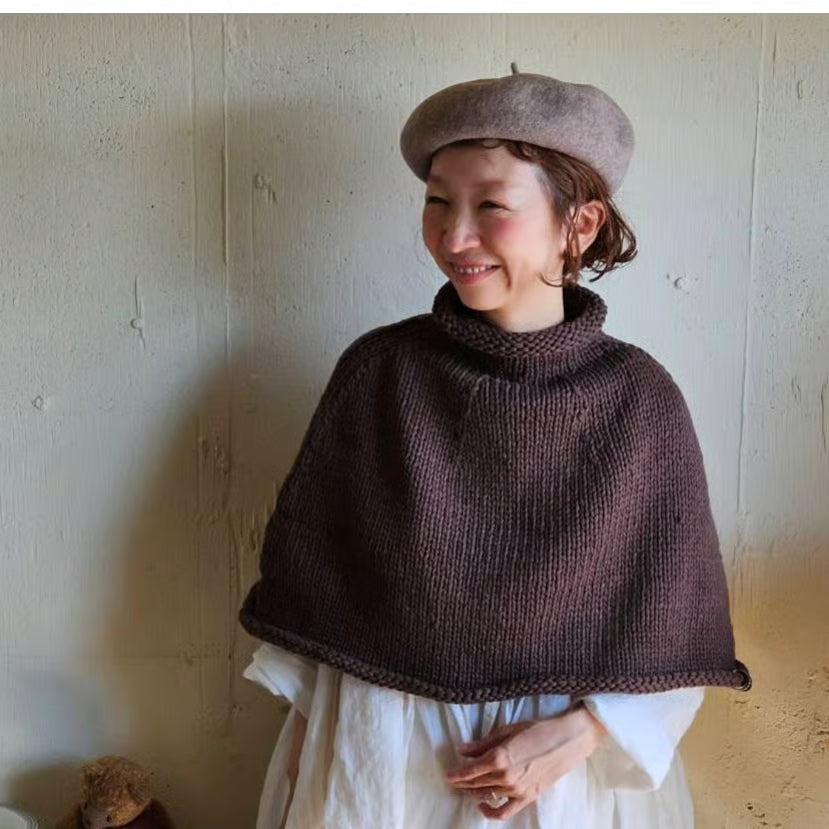 《darkbrown》ブラウンの柔らかニットポンチョ　knit poncho