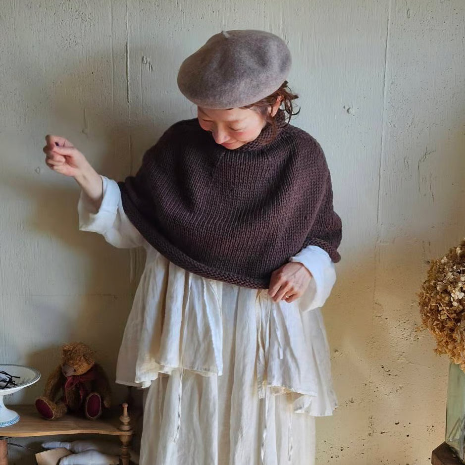 《darkbrown》ブラウンの柔らかニットポンチョ　knit poncho