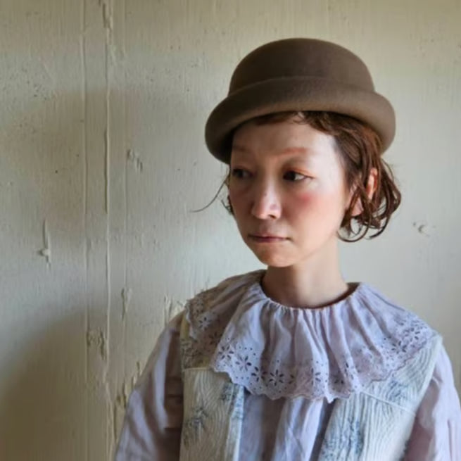 《moca brown》モカブラウンのフェルトトーク帽　felt talkbou