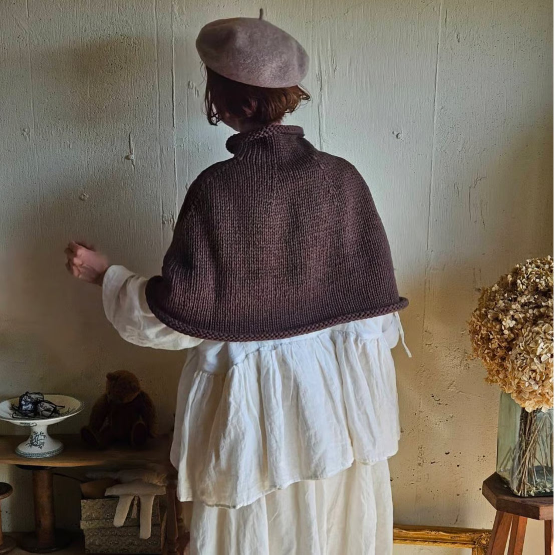 《darkbrown》ブラウンの柔らかニットポンチョ　knit poncho