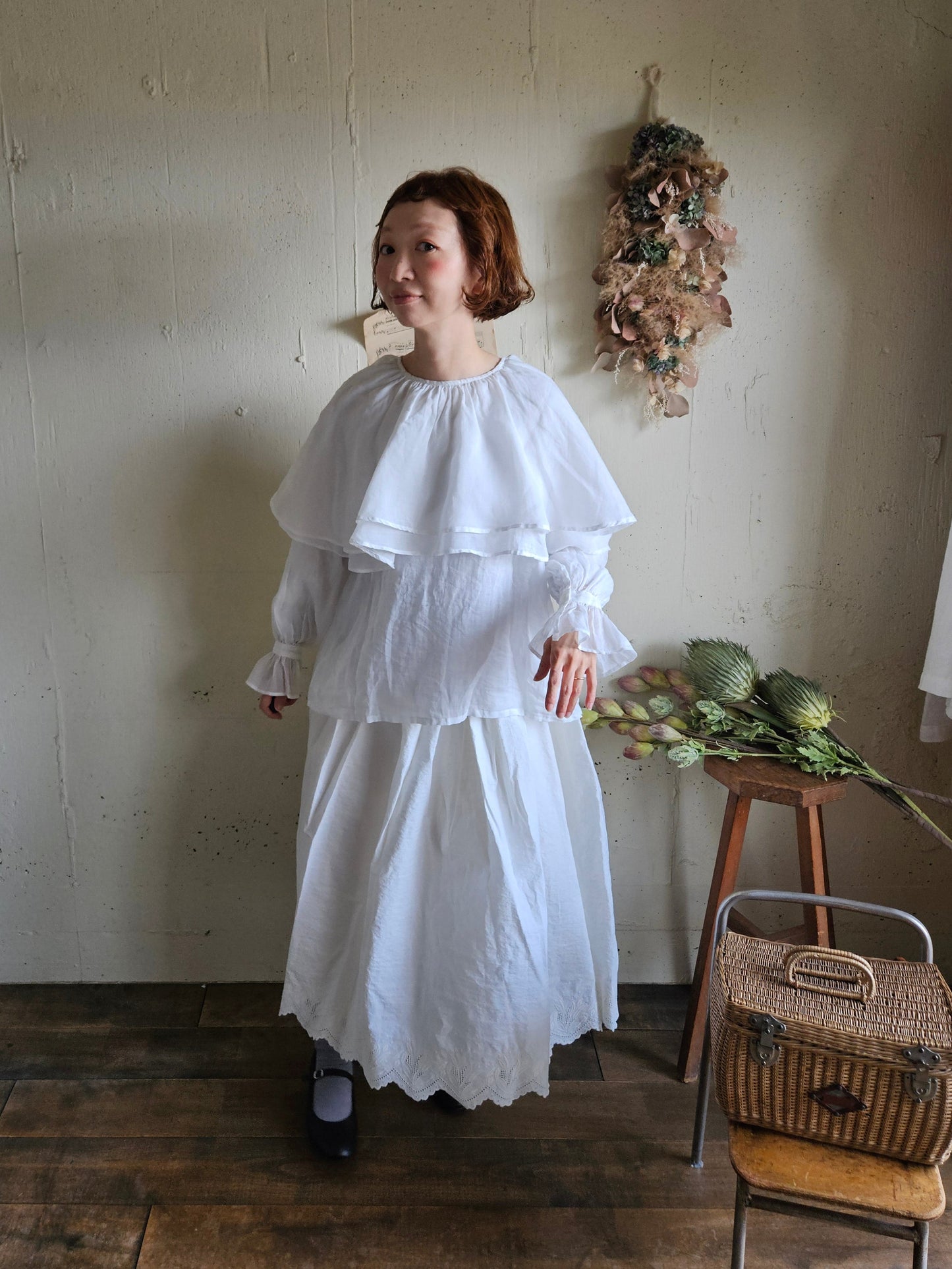 【即納】ダブルカラーピエロブラウス　　White  DOUBLE COLLAR PIEROT BLOUSE